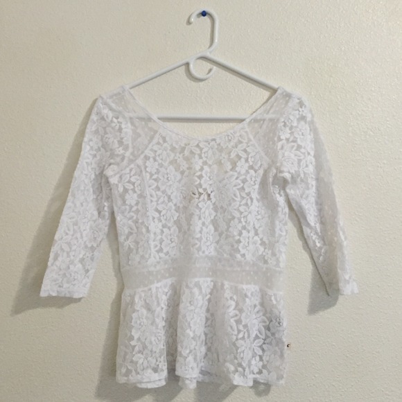 White Hollister Blouse - Picture 1 of 4