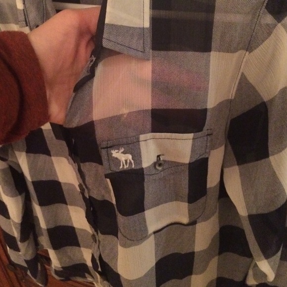 Shirt - Picture 2 of 2