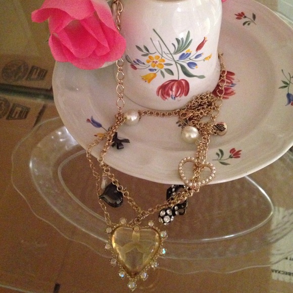 From Gina's closet to you this gorgeous Necklace - Picture 2 of 3