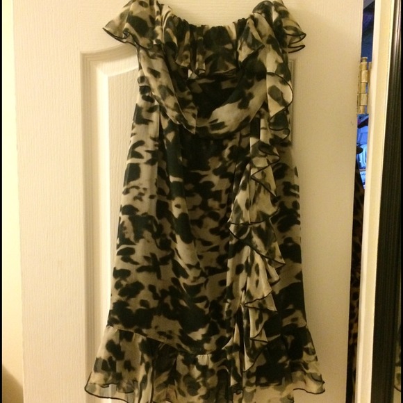 Strapless dress