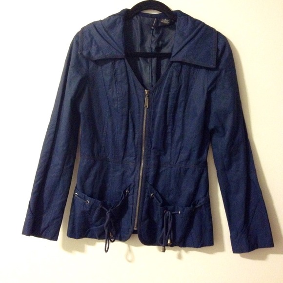 New Directions Jacket ✨