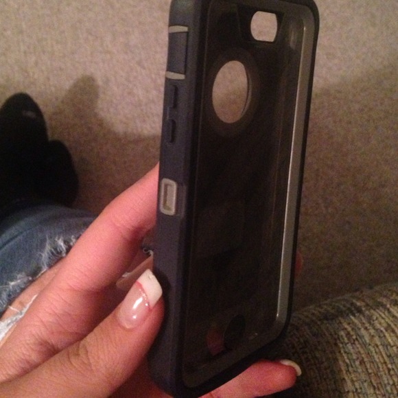 iPhone 5C defender Outter Box