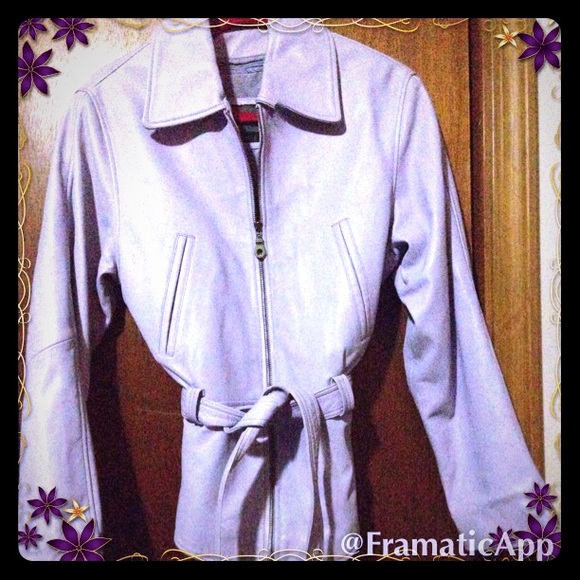 💜Soft lavender leather coat with zip out.💜