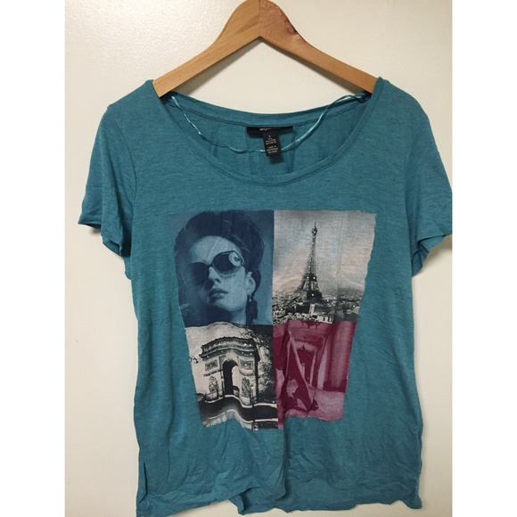 Loose graphic tee
