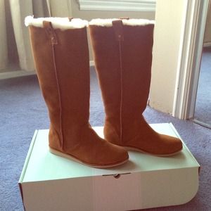 Reef Winter Moon knee high boots