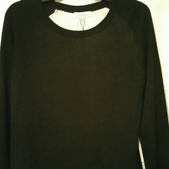 Calvin Klein Casual Sweater - Picture 2 of 4