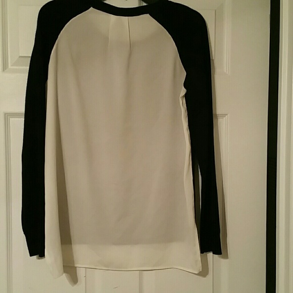 Calvin Klein Casual Sweater - Picture 3 of 4