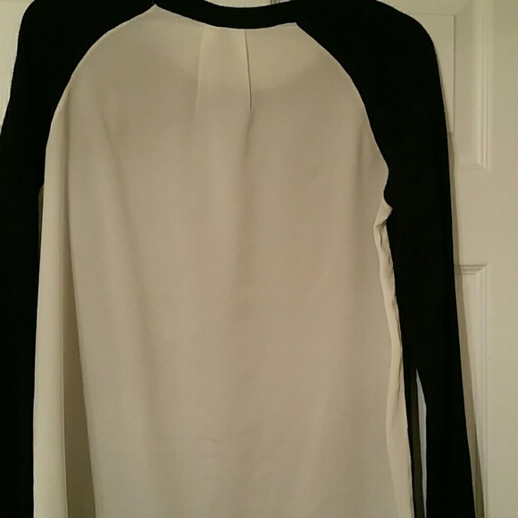 Calvin Klein Casual Sweater - Picture 4 of 4