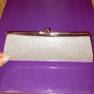 Sparklie silver clutch💎