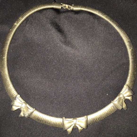 Vintage Metal Bow Necklace