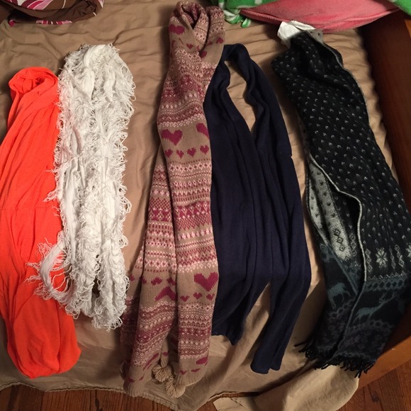 Several scarves that can be sold separately!