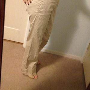 Light and comfy khakis