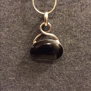 Silpada black stone pendent