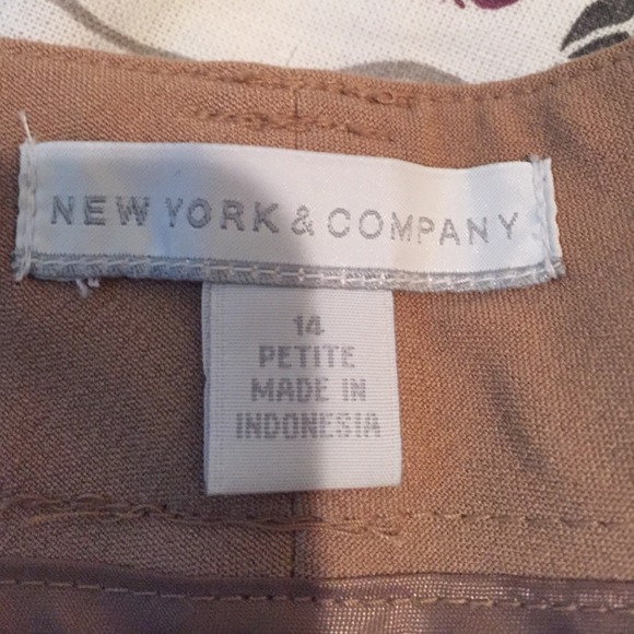New York & company pants - Picture 2 of 2