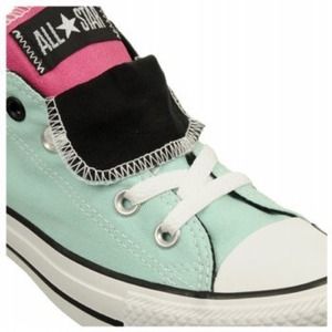 SEA GREEN & PINK DOUBLE TONGUE.