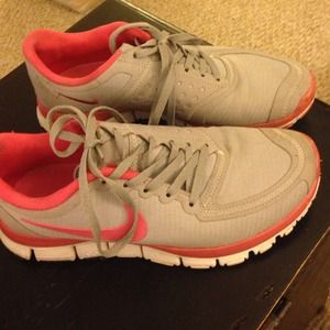 Nike 5.0 pink and grey