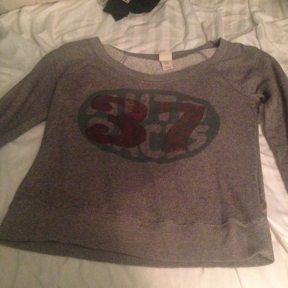 Mossimo long sleeve shirt