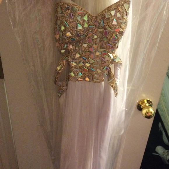 Prom Dress - Picture 2 of 4