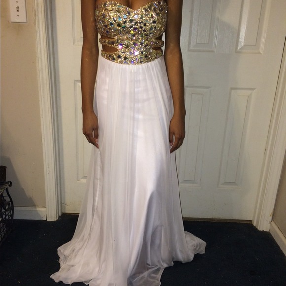 Prom Dress - Picture 3 of 4