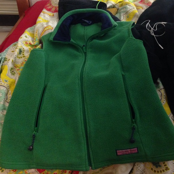 Vineyard Vines vest