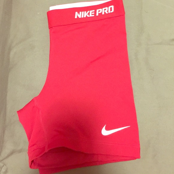 Nike pro spandex in red