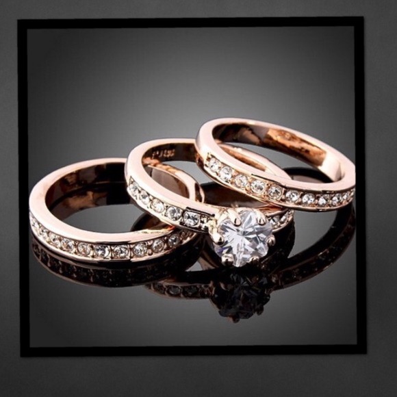 πPlatinum plated couples ringπ - Picture 2 of 2