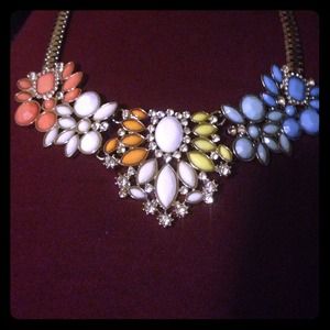 Forever 21 necklace (: