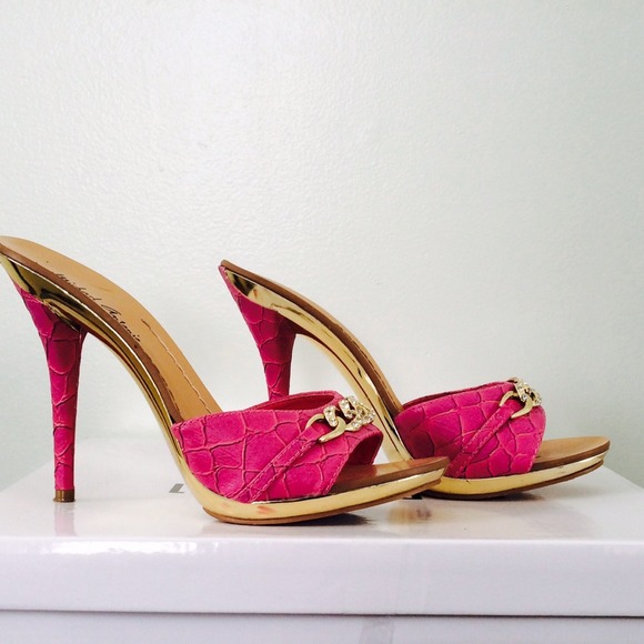 Pumps