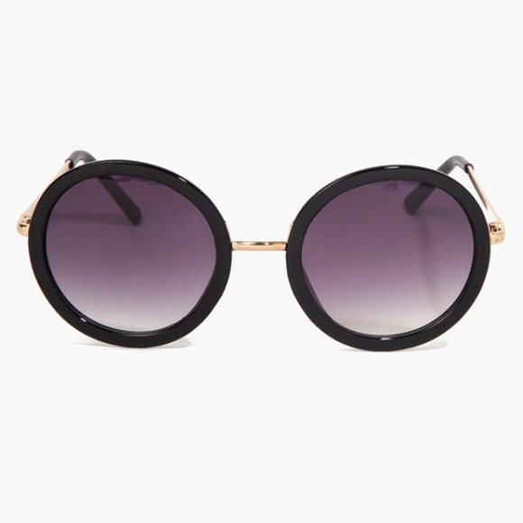 Nasty Gal Accessories - NastyGal Sunglasses 😎