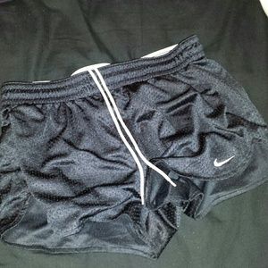 Running shorts
