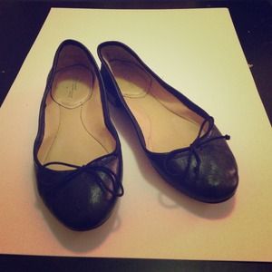 Zara black leather flats with gold heel
