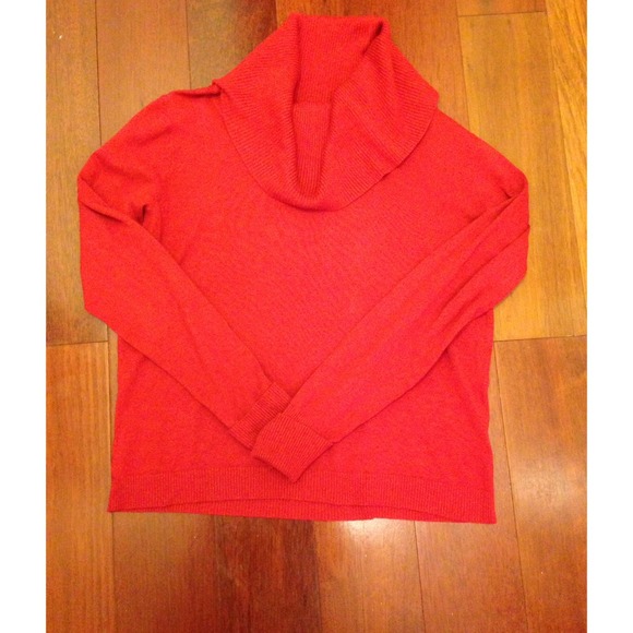 Brick red turtle neck sweater