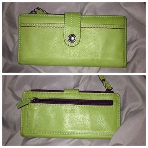 Fossil wallet