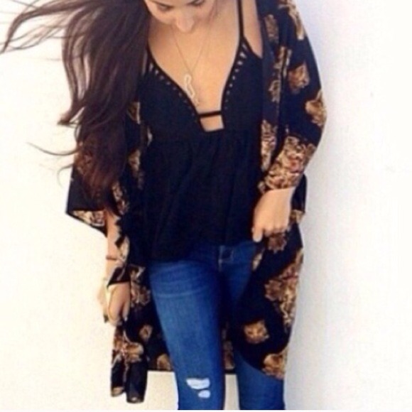 ISO: lf stores babydoll top w cage detail