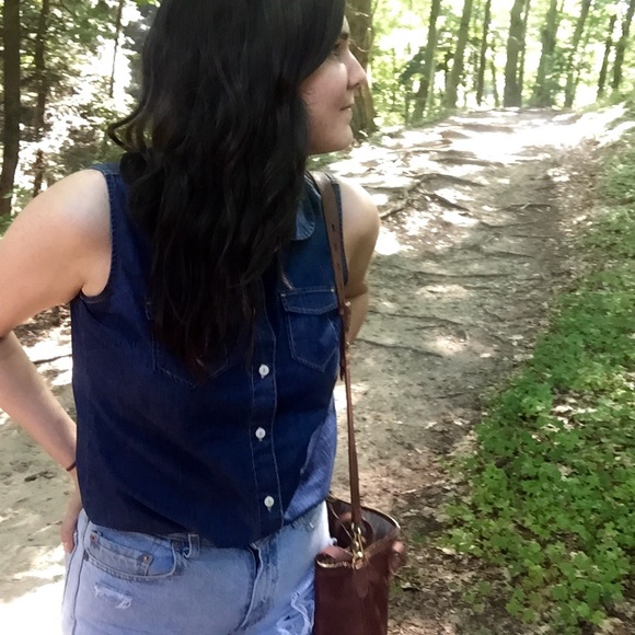 Meet your posher, Mary Kate! - Picture 3 of 4