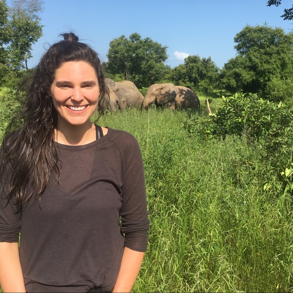 Meet your posher, Mary Kate! - Picture 4 of 4