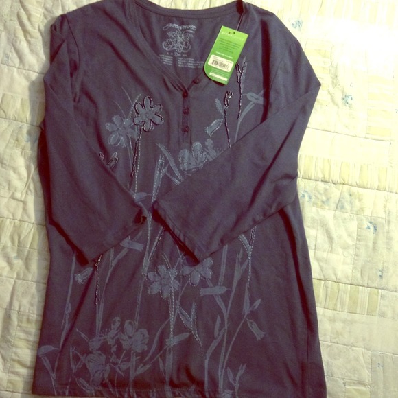 NEW WITH TAG! Organic Cotton shirt!