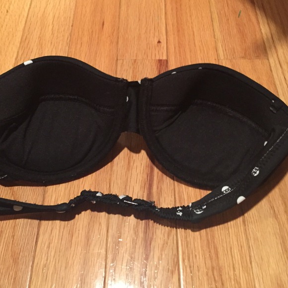 Bikini - Picture 4 of 4