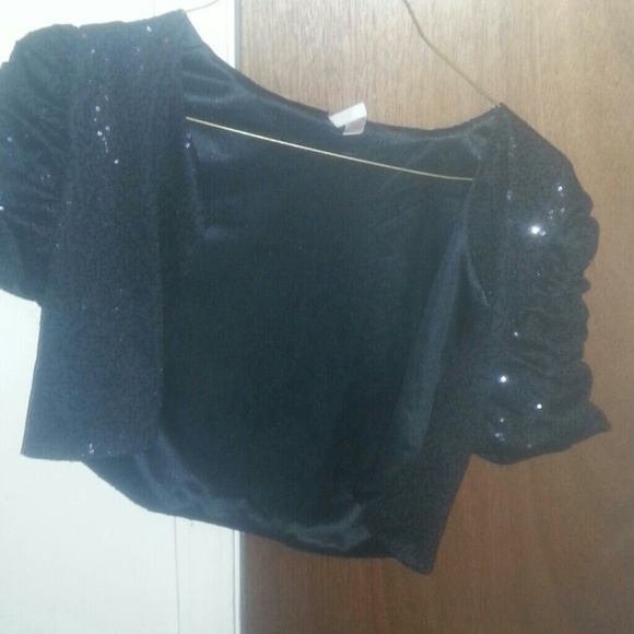 Black short sleeve  cardigan