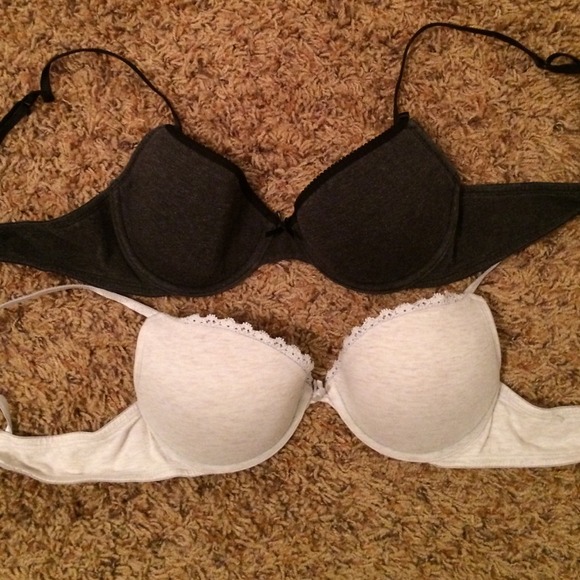 bundle: 2 bras!