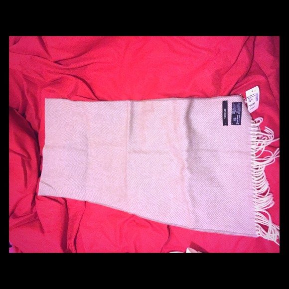 Versace wool scarf