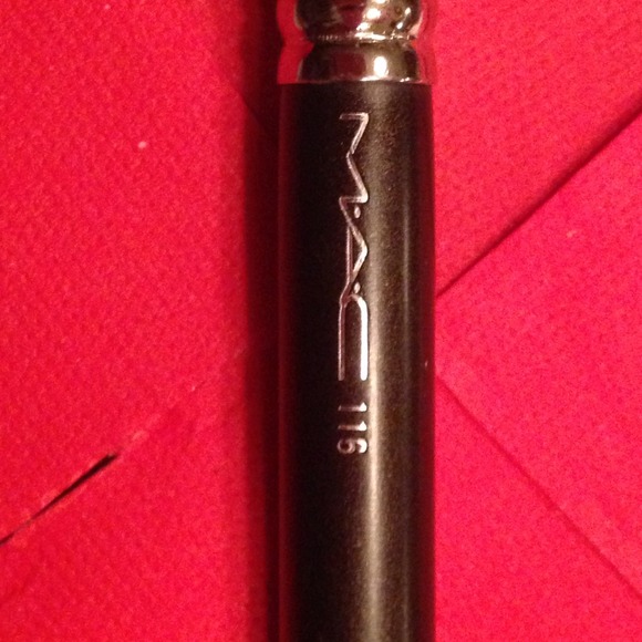 Mac brush 116 - Picture 2 of 3