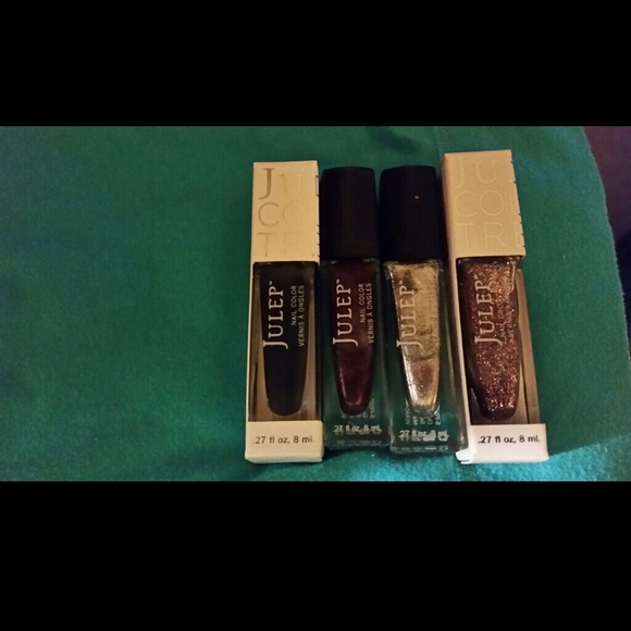 4 BRAND NEW!! 4 Julep nail polishes