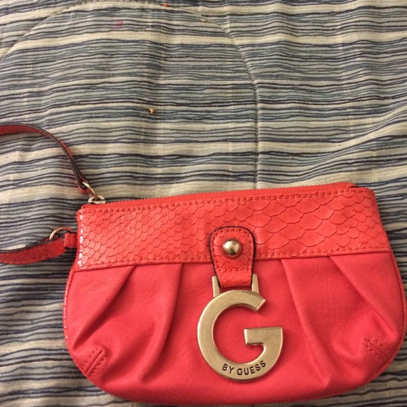 GUESS COIN PURSE/CLUTCH