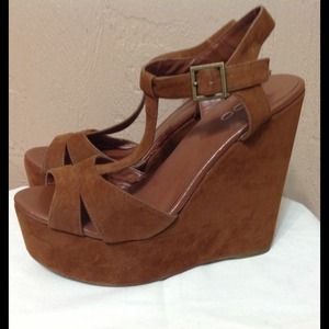 Aldo Brown Velvet Wedges