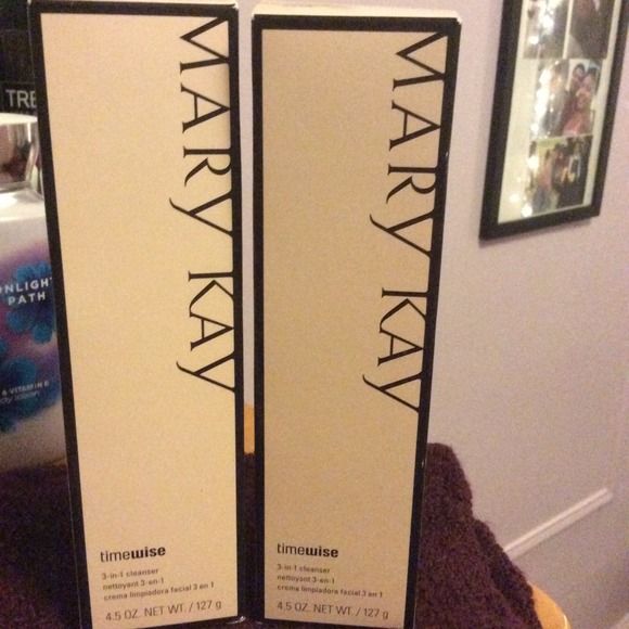 Each Marykay TimeWise 3 in 1 Cleanser