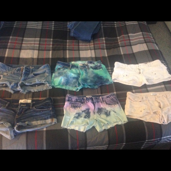 6 pairs of shorts