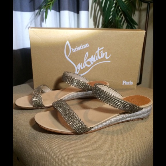 😍Auth. Christian Loub. Silver Mesh Espadrilles😍