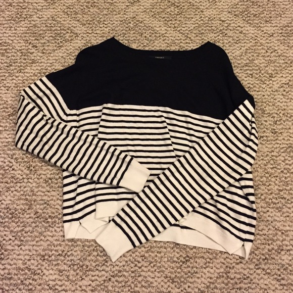 Cropped sweater