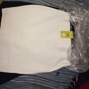 Bundle🎉 ALL WHITE SHORT BANDAGE SKIRT